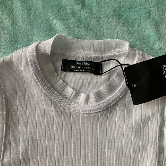 NWT Bershka Sport Tank Basic - Picture 3 of 3